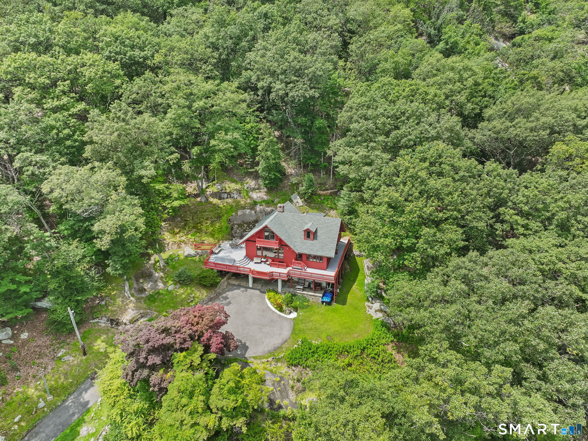 89 Wood Creek Road New Fairfield CT 06812
