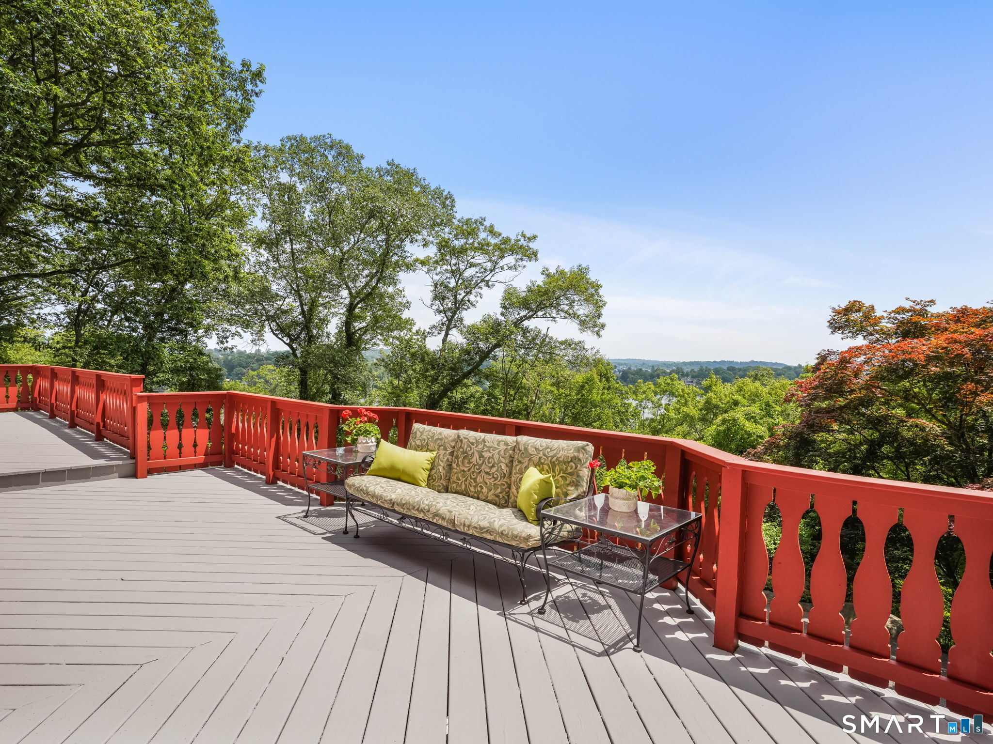 89 Wood Creek Road New Fairfield CT 06812