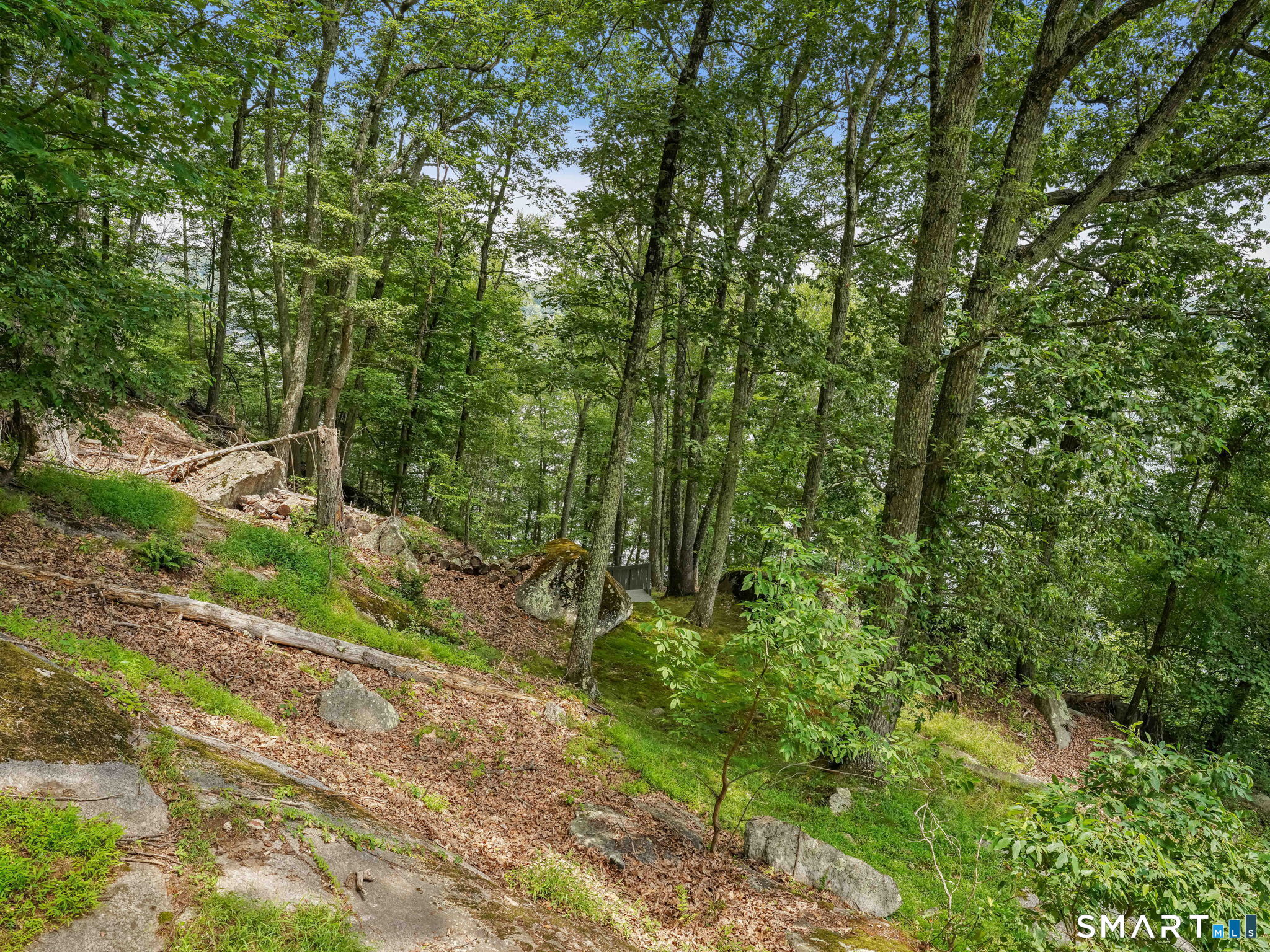 89 Wood Creek Road New Fairfield CT 06812