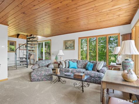 89 Wood Creek Road New Fairfield CT 06812