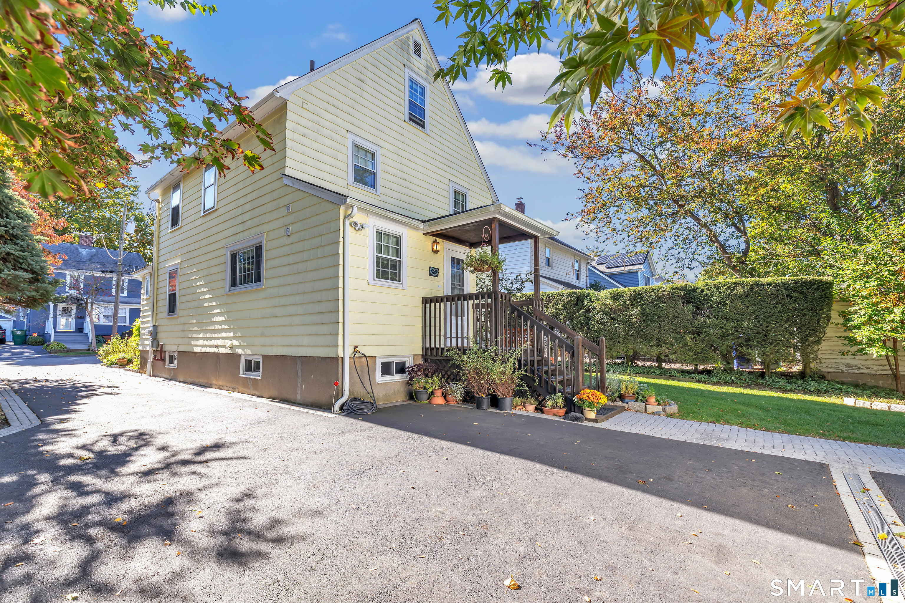 478 Woodlawn Avenue Stratford CT 06614