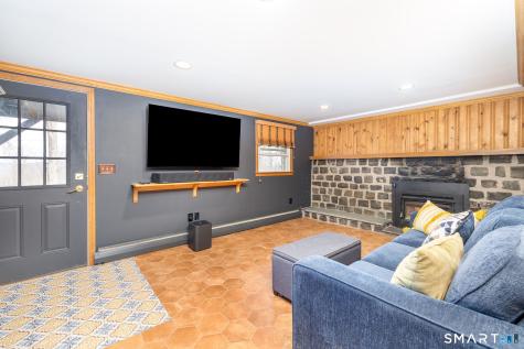 481 Gaylord Mountain Road Hamden CT 06518