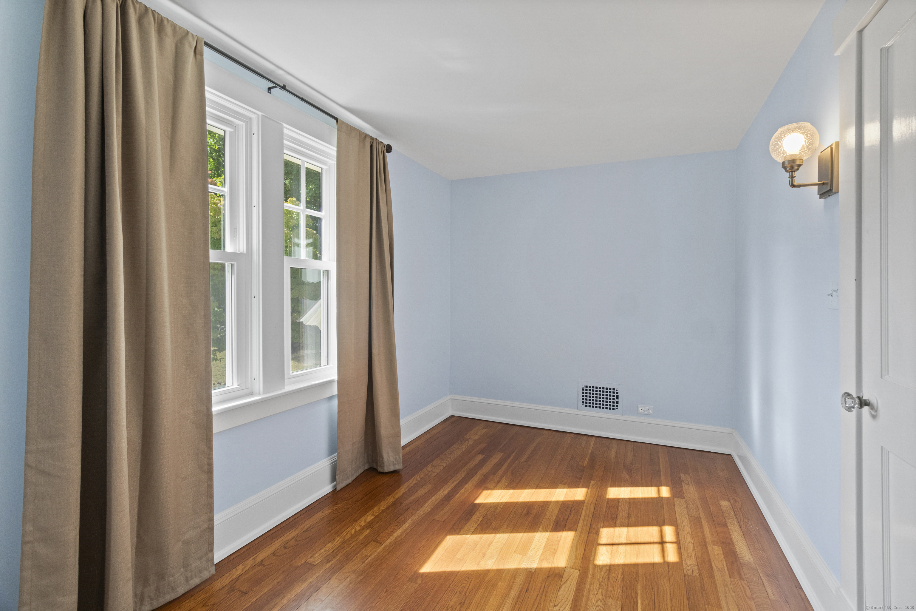 587 Taugwonk Road Stonington CT 06378