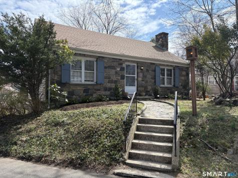 10 Maple Drive Greenwich CT 06870