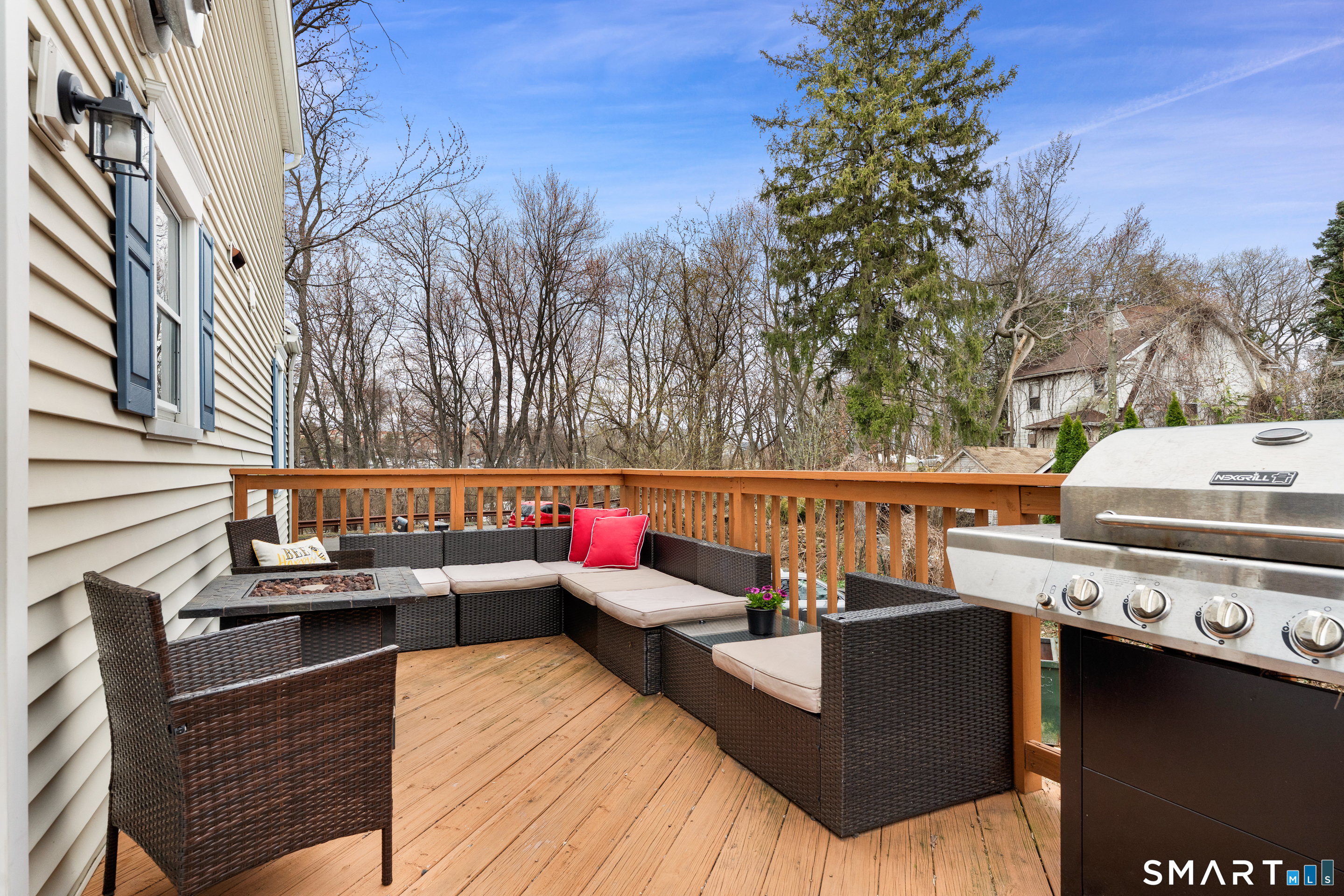 10 Maple Drive Greenwich CT 06870