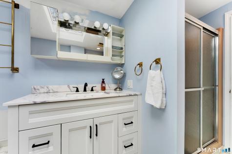 10 Maple Drive Greenwich CT 06870