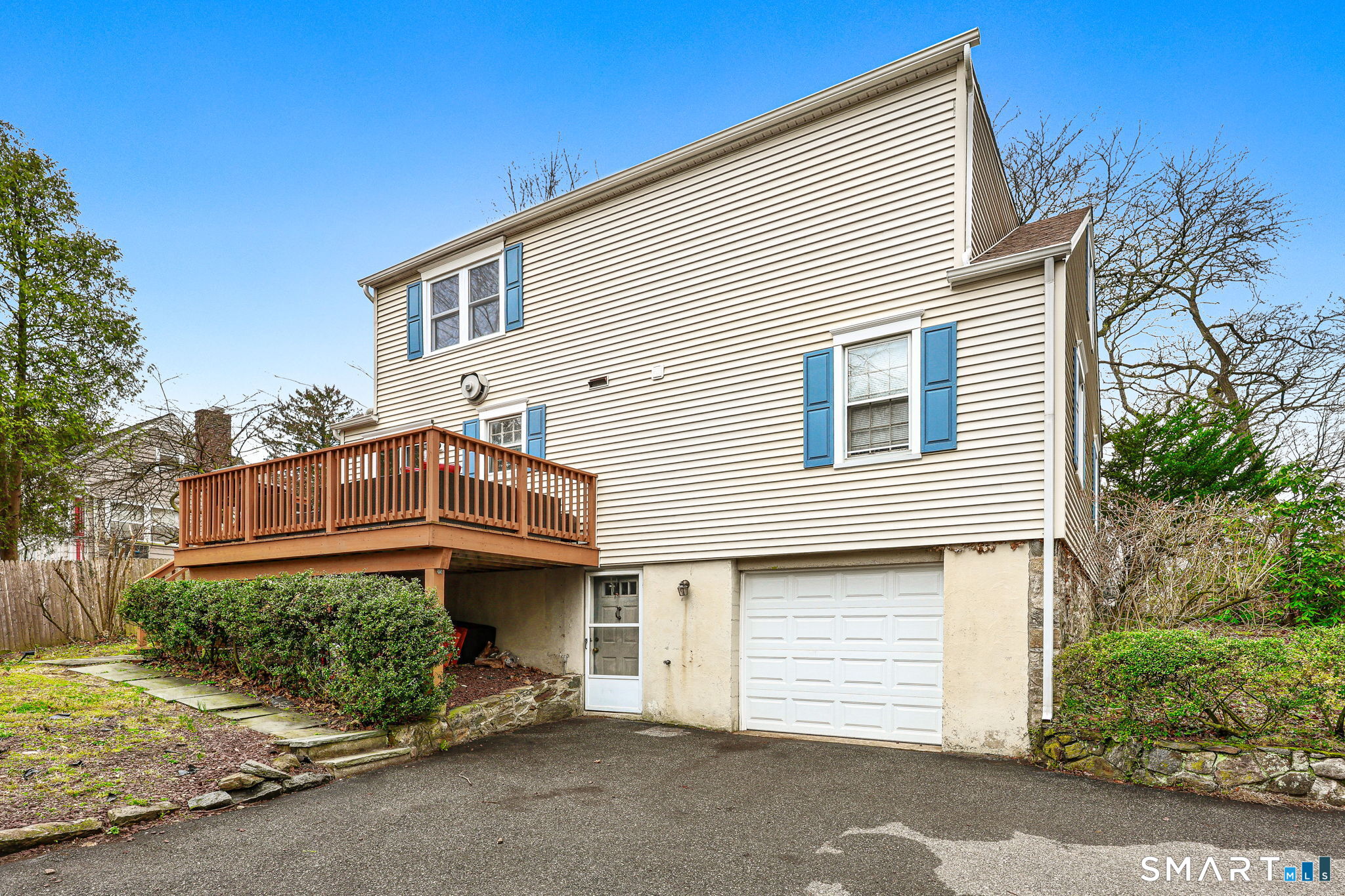 10 Maple Drive Greenwich CT 06870