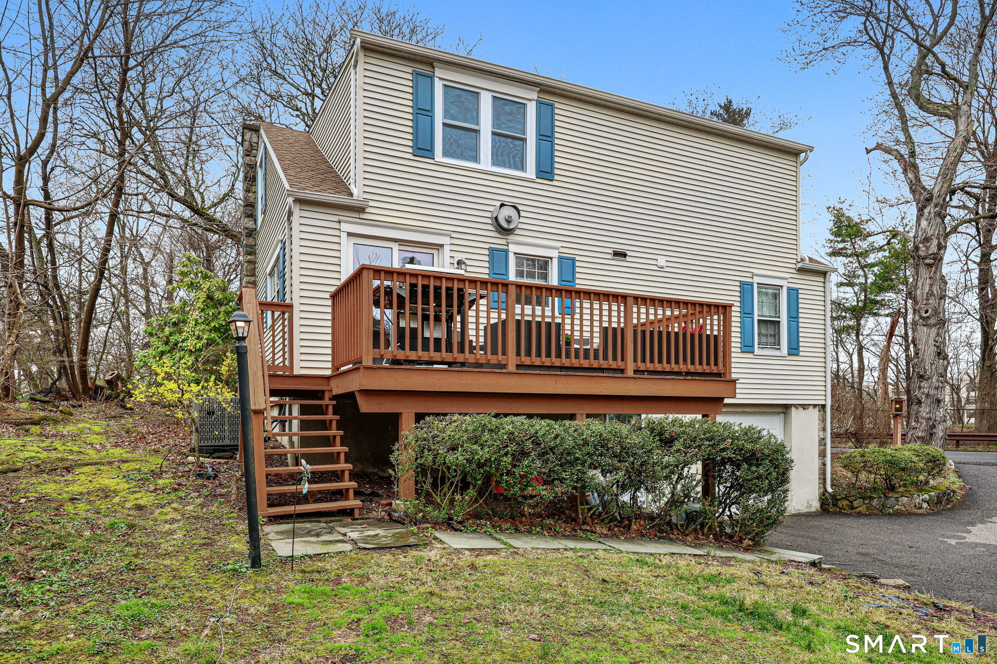 10 Maple Drive Greenwich CT 06870