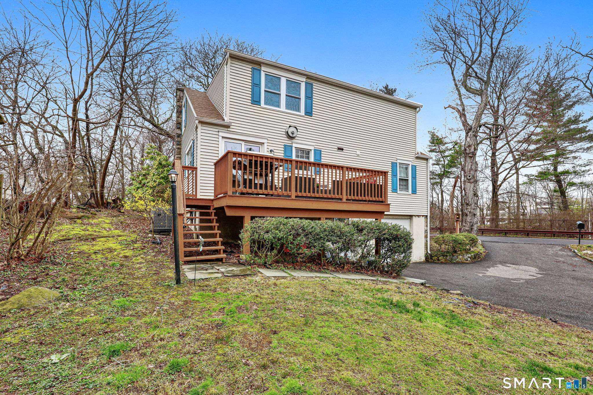 10 Maple Drive Greenwich CT 06870