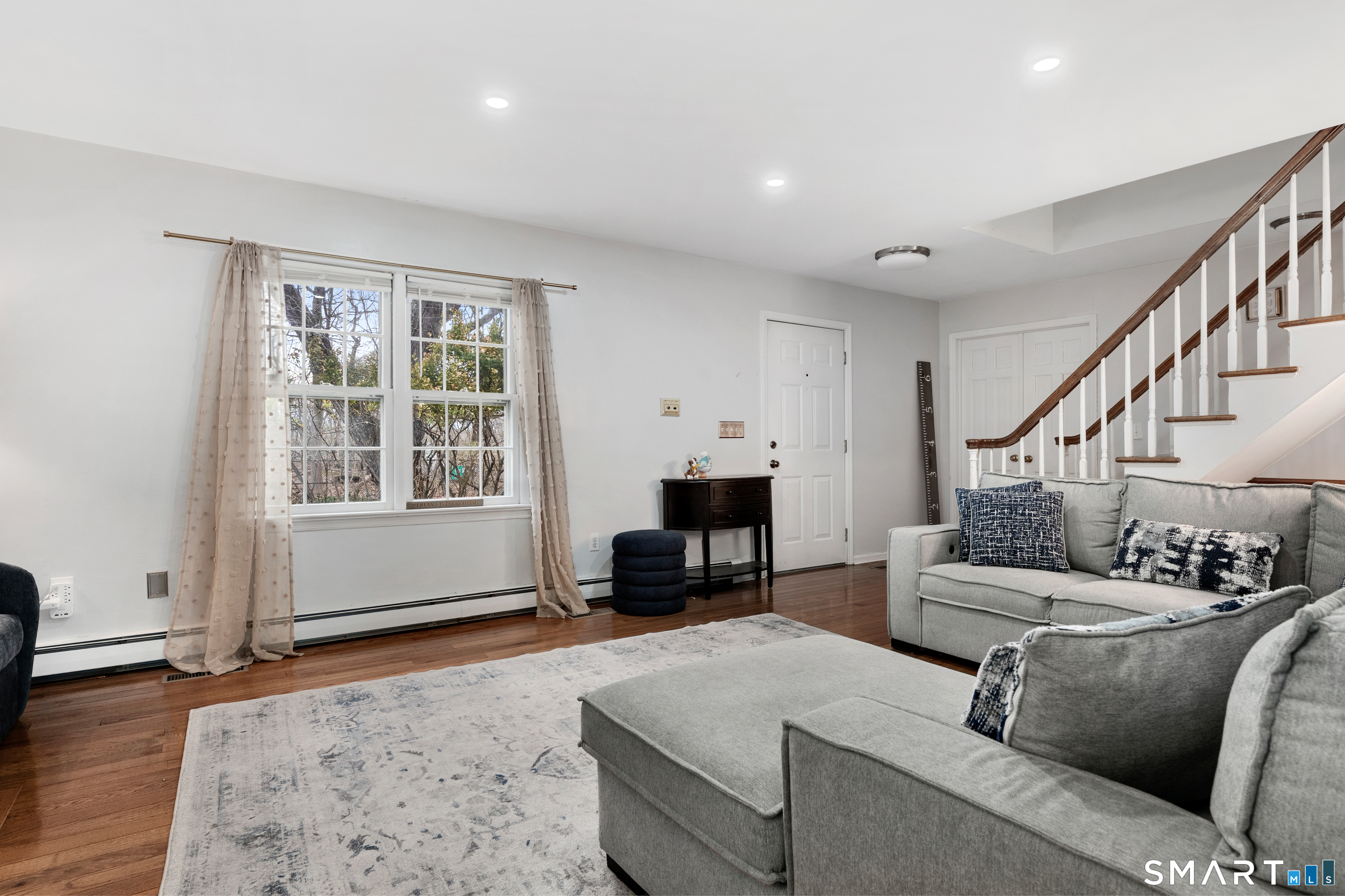 10 Maple Drive Greenwich CT 06870