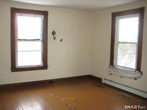 14 Sturtevant Avenue Norwich CT 06360