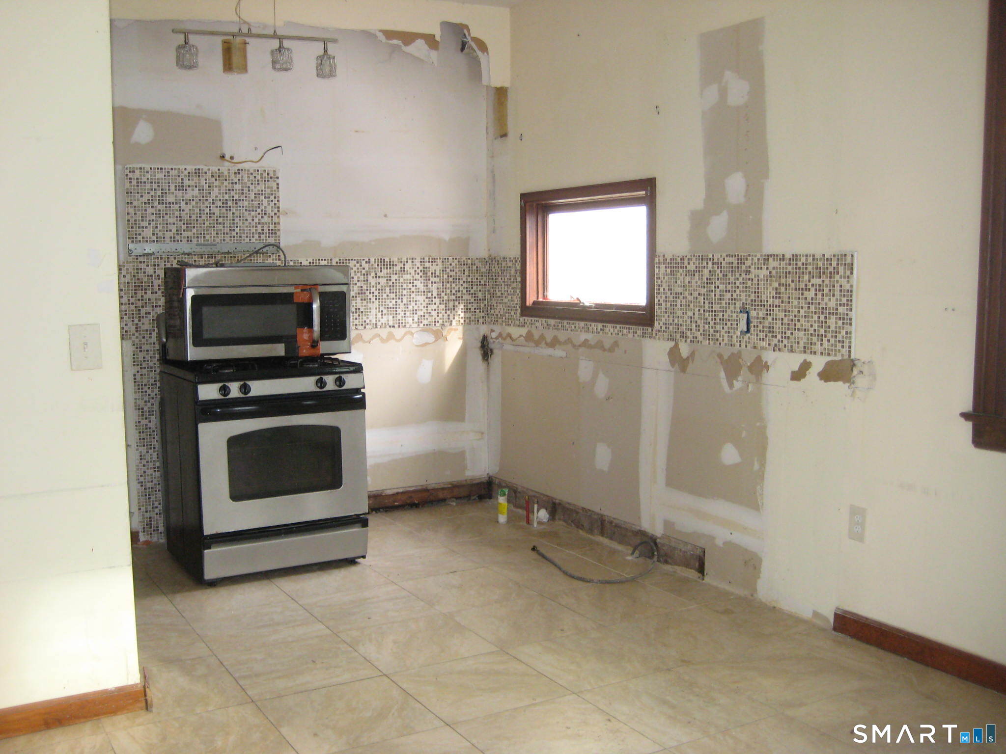 14 Sturtevant Avenue Norwich CT 06360