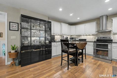 16 Kings Highway Ledyard CT 06335