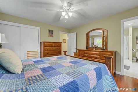 16 Kings Highway Ledyard CT 06335