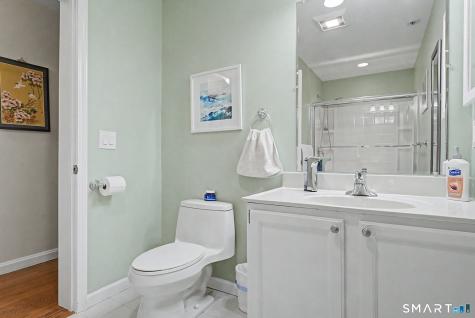 16 Kings Highway Ledyard CT 06335