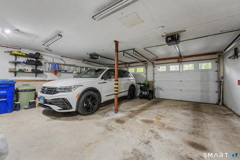 16 Kings Highway Ledyard CT 06335