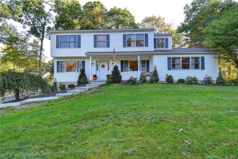 90 Barnhill Road Woodbury CT 06798