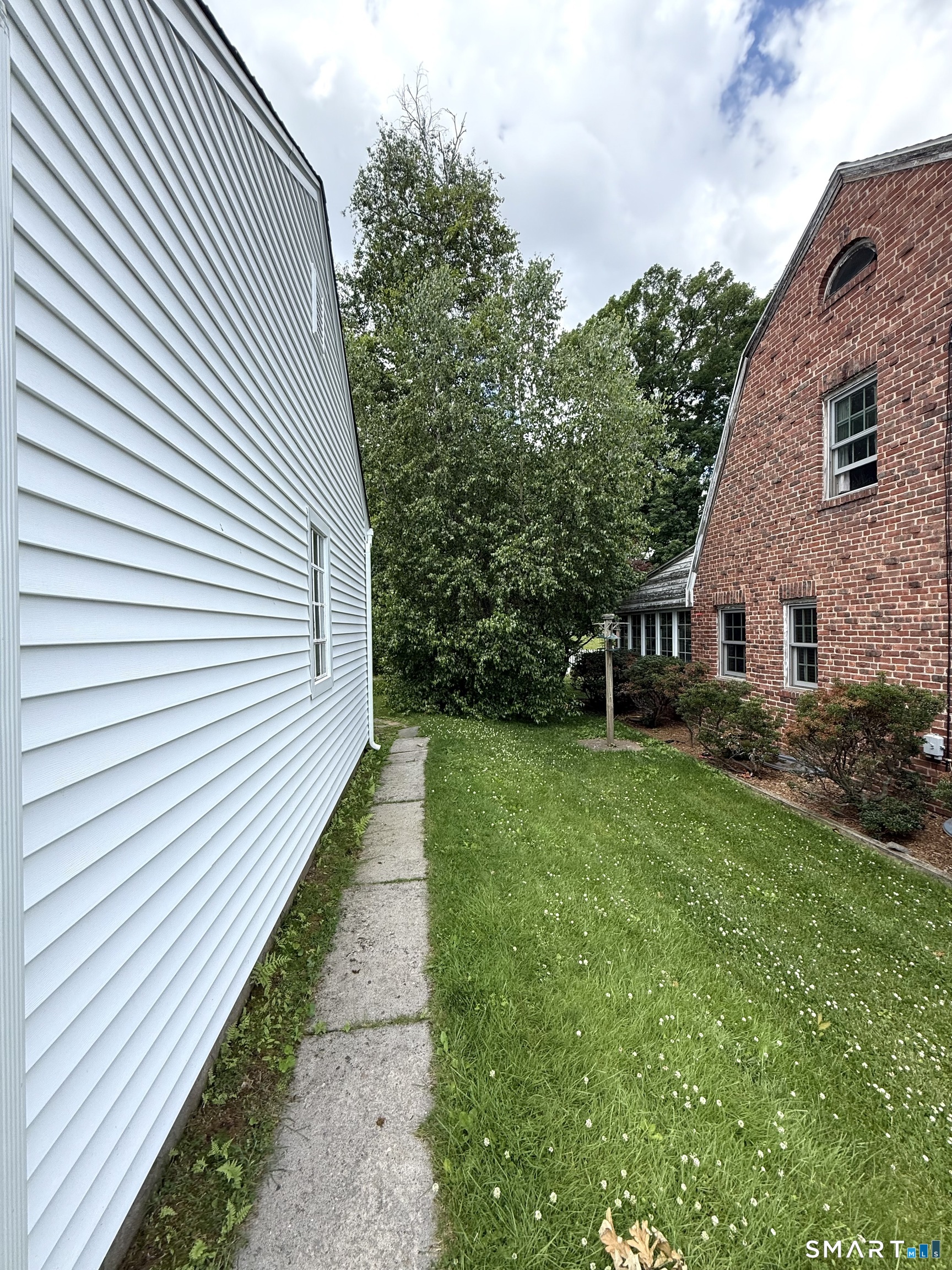 87 Cumberland Street Hartford CT 06106
