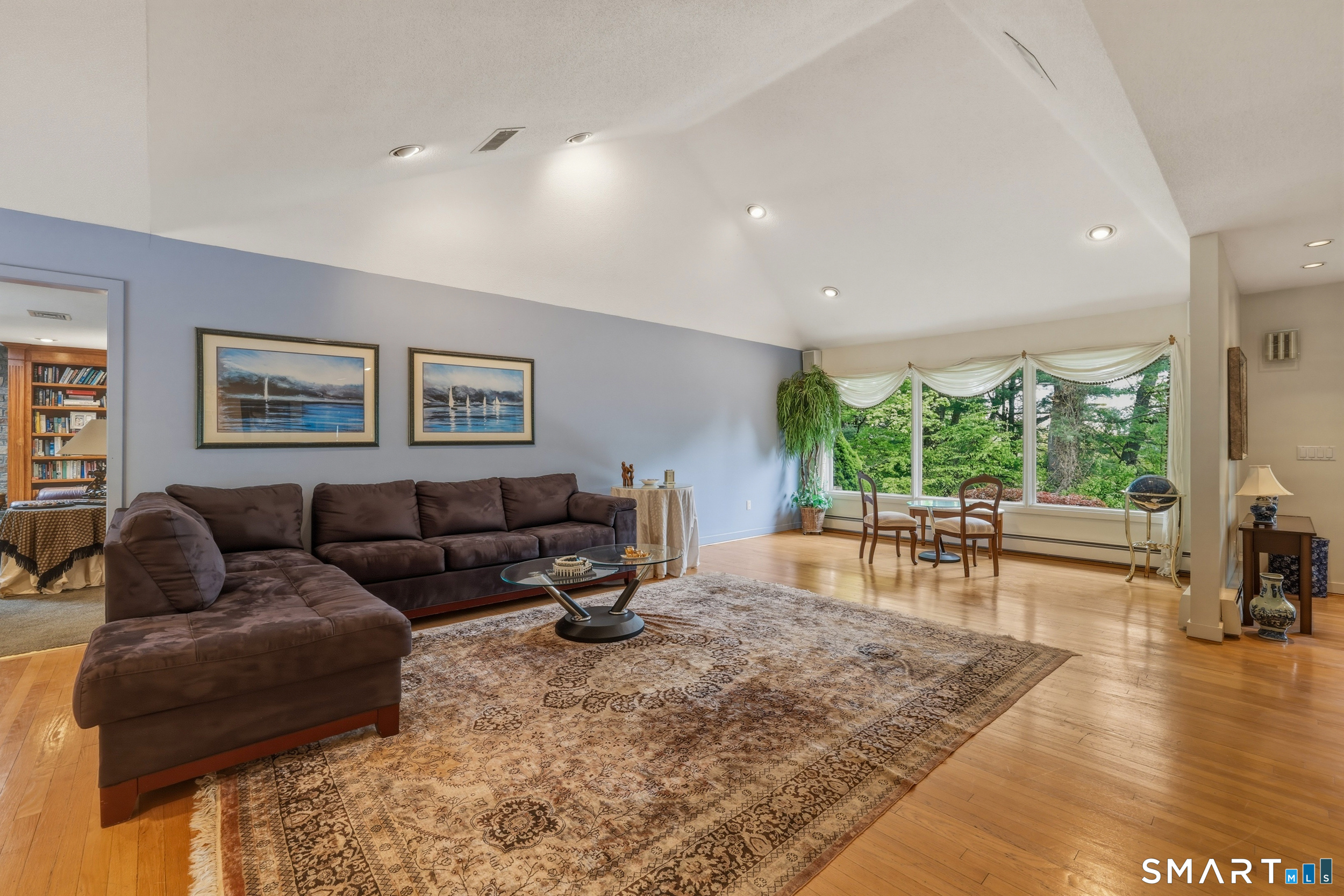 12 Mountain Farms Road West Hartford CT 06117