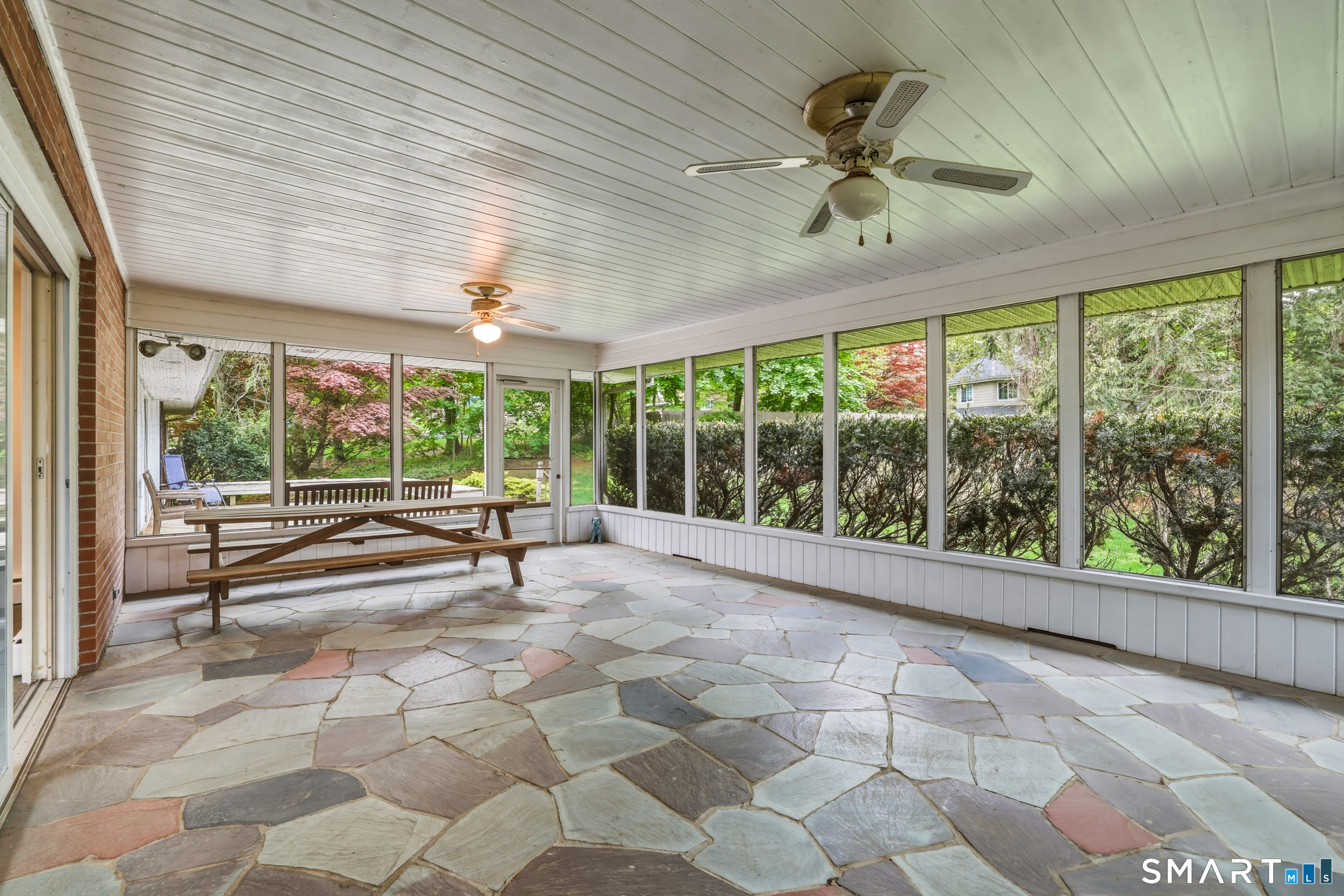 12 Mountain Farms Road West Hartford CT 06117