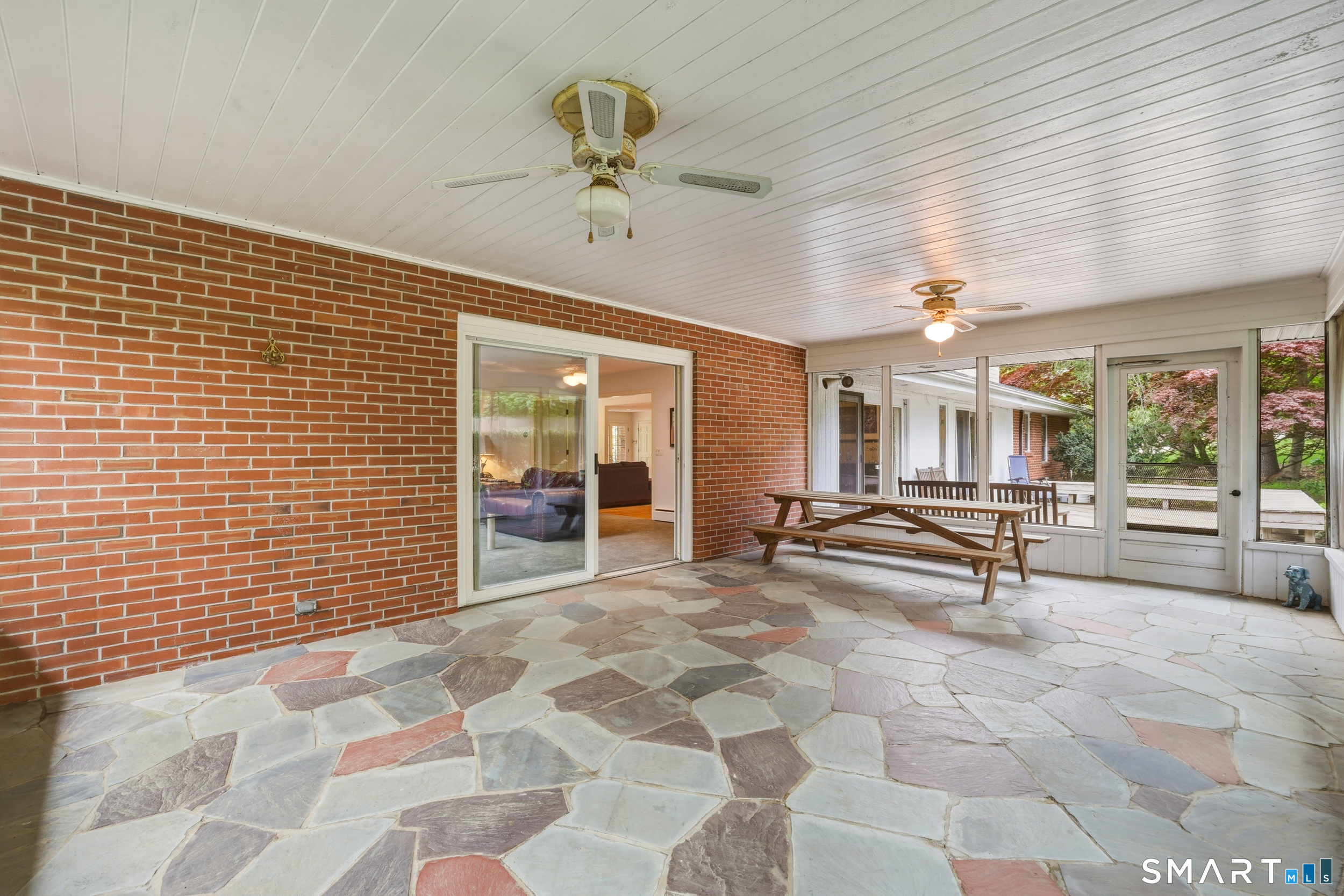 12 Mountain Farms Road West Hartford CT 06117