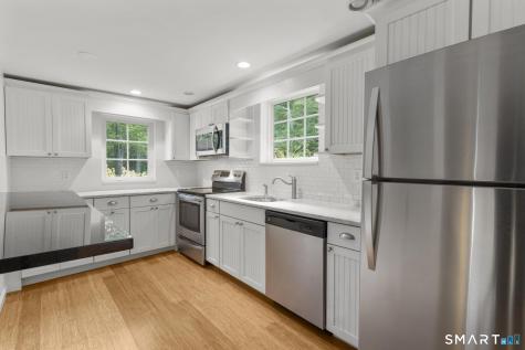 89 Book Hill Road Essex CT 06426