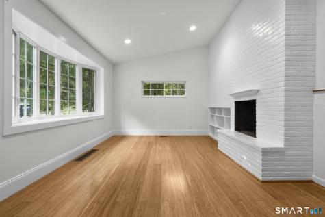 89 Book Hill Road Essex CT 06426