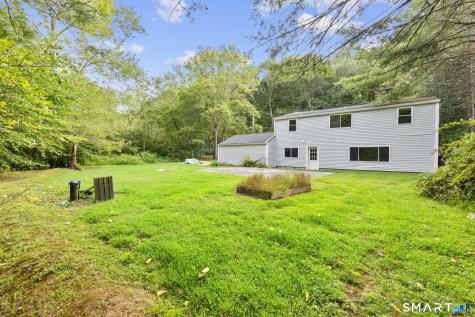 89 Book Hill Road Essex CT 06426