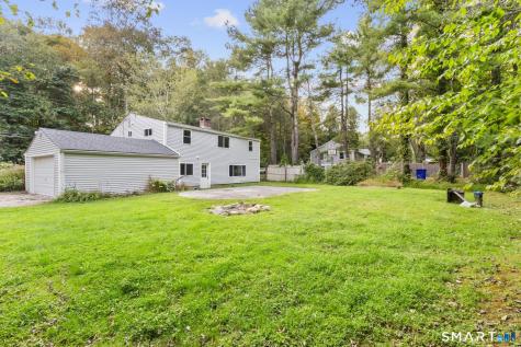 89 Book Hill Road Essex CT 06426