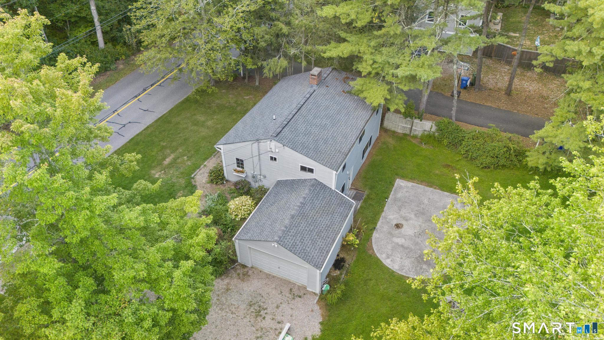 89 Book Hill Road Essex CT 06426