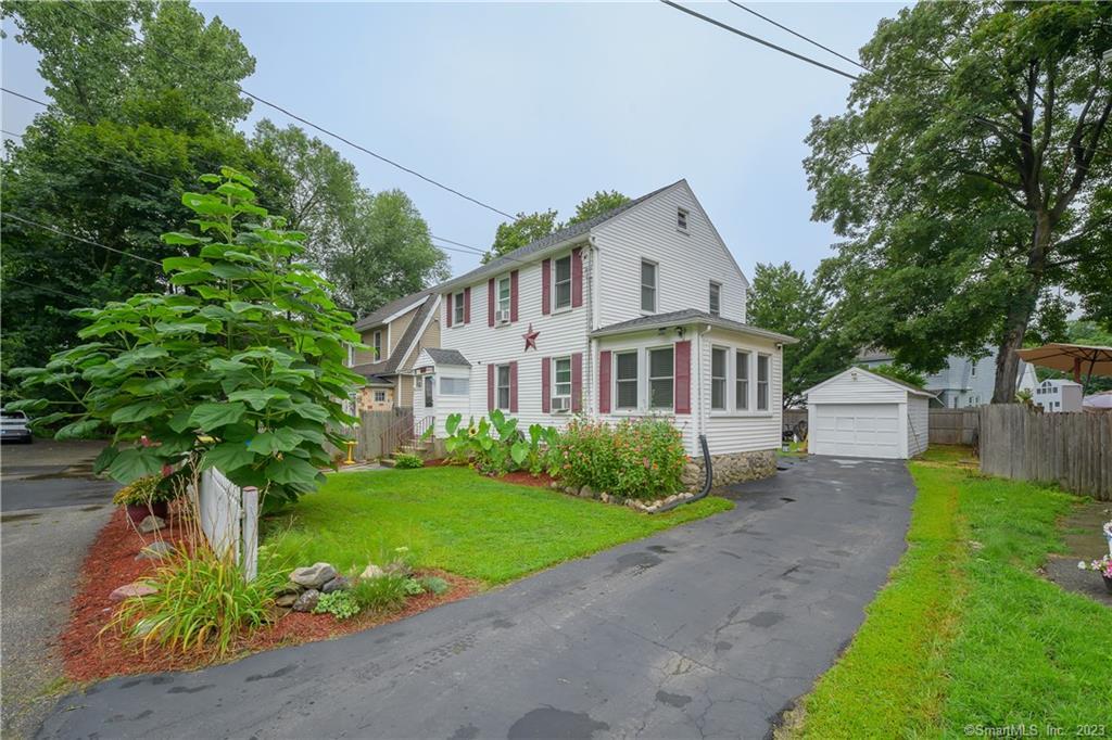 591 Columbia Boulevard Extension Waterbury CT 06704