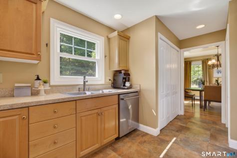 22 Scenic View Drive Newtown CT 06470