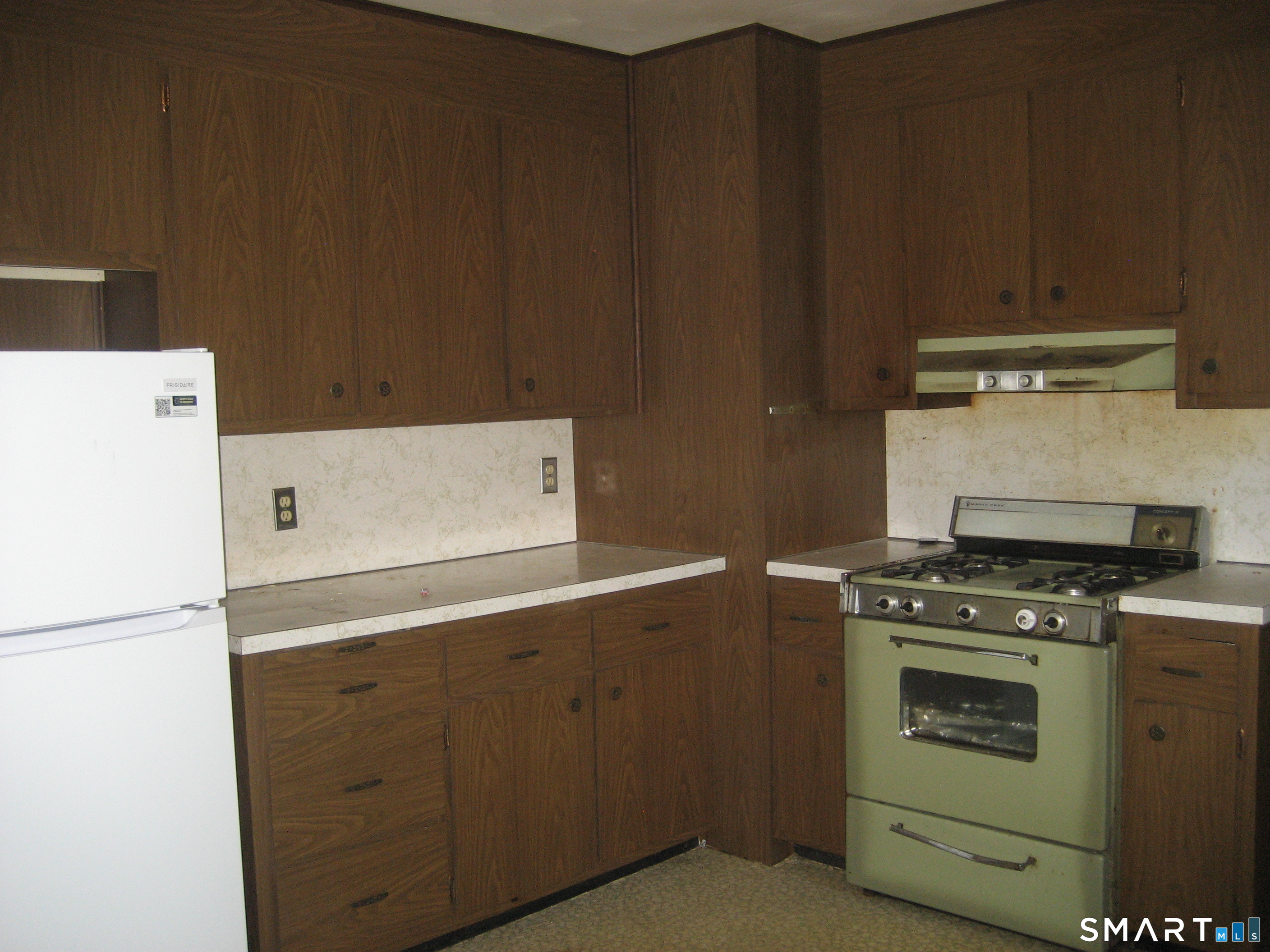 21 Daniel Street Norwich CT 06360