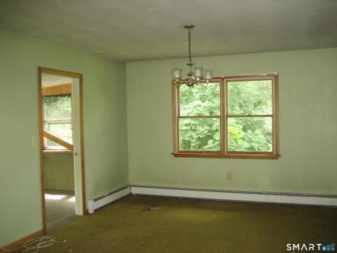 21 Daniel Street Norwich CT 06360