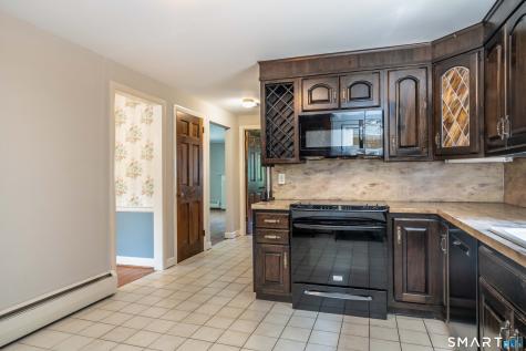 1 Foothills Way Bloomfield CT 06002