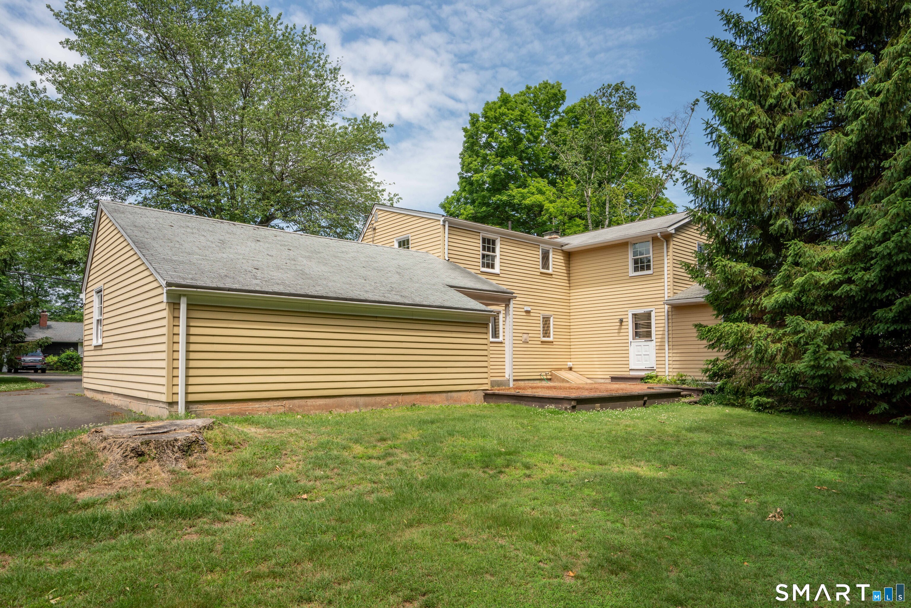 1 Foothills Way Bloomfield CT 06002