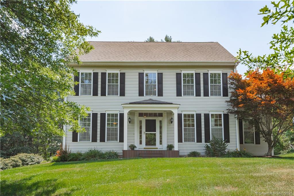 58 Buckingham Road Avon CT 06001