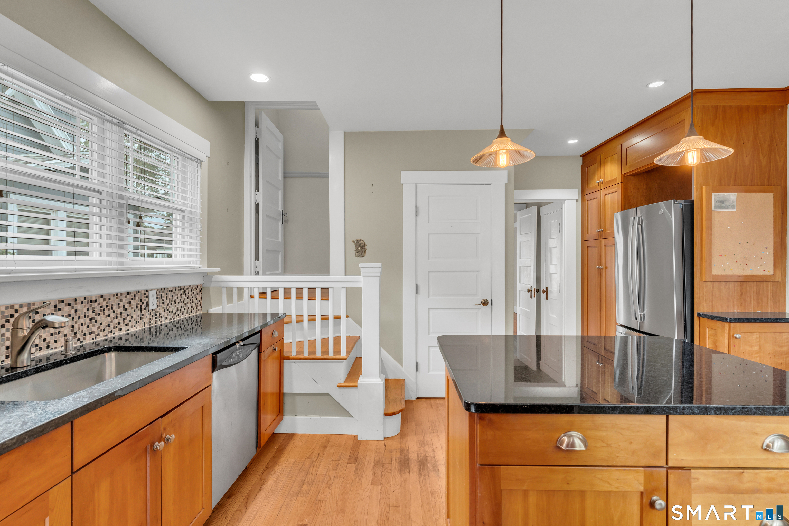 64 Francis Street East Haven CT 06512