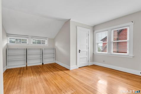 64 Francis Street East Haven CT 06512