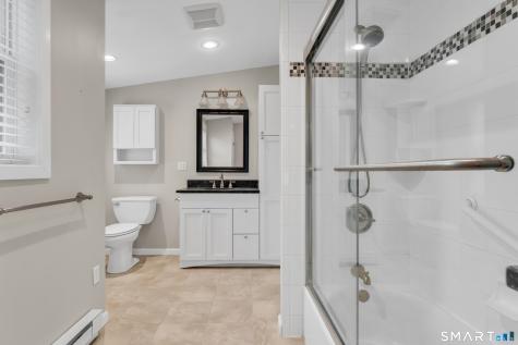 64 Francis Street East Haven CT 06512