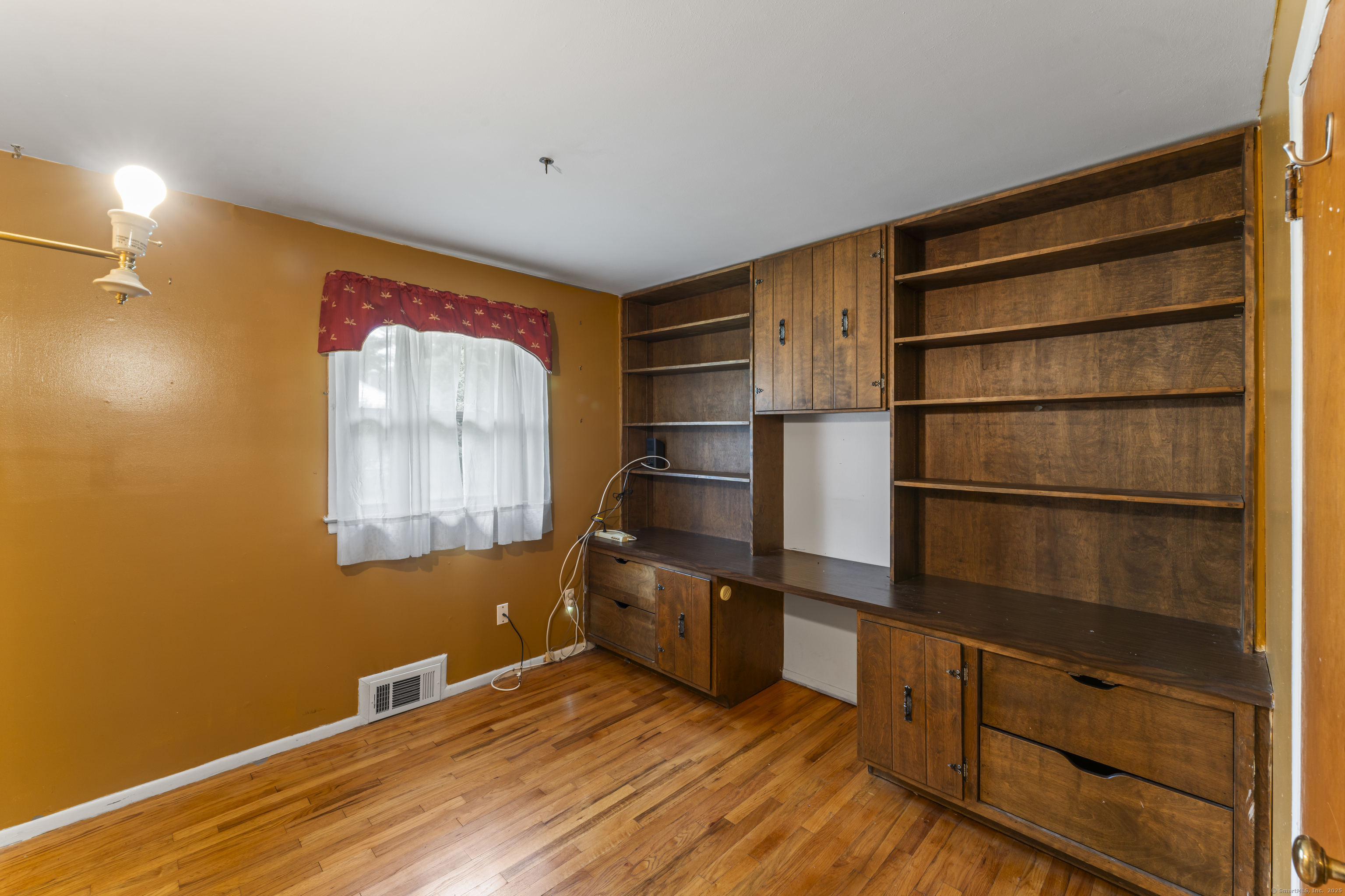 117 East Harold Street Bloomfield CT 06002