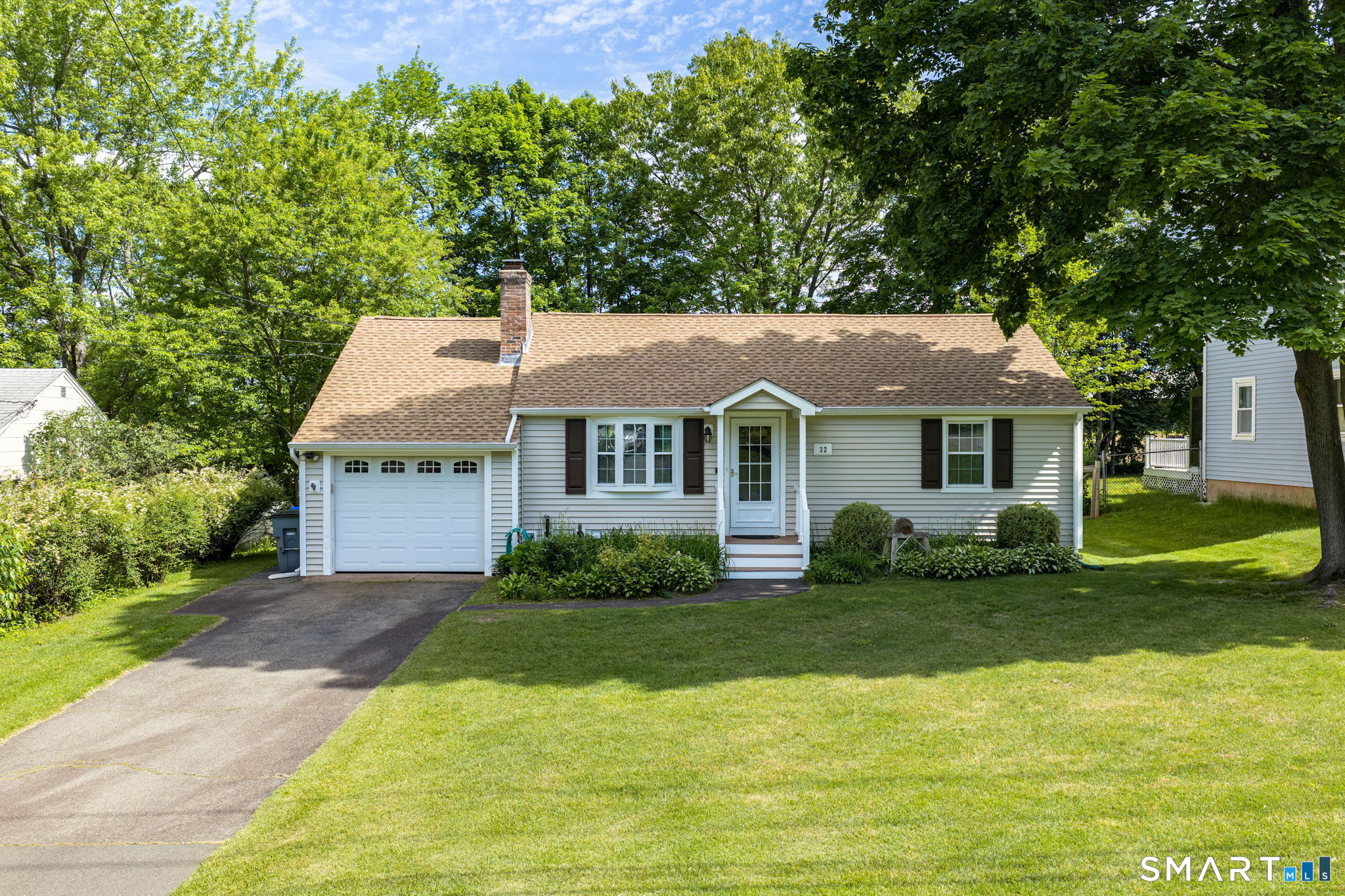 32 Parsons Road Enfield CT 06082