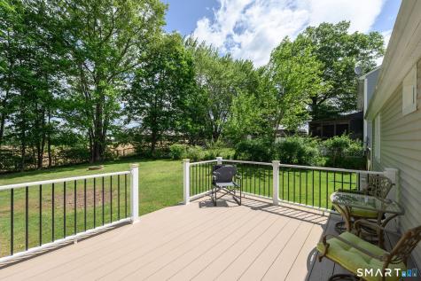 32 Parsons Road Enfield CT 06082