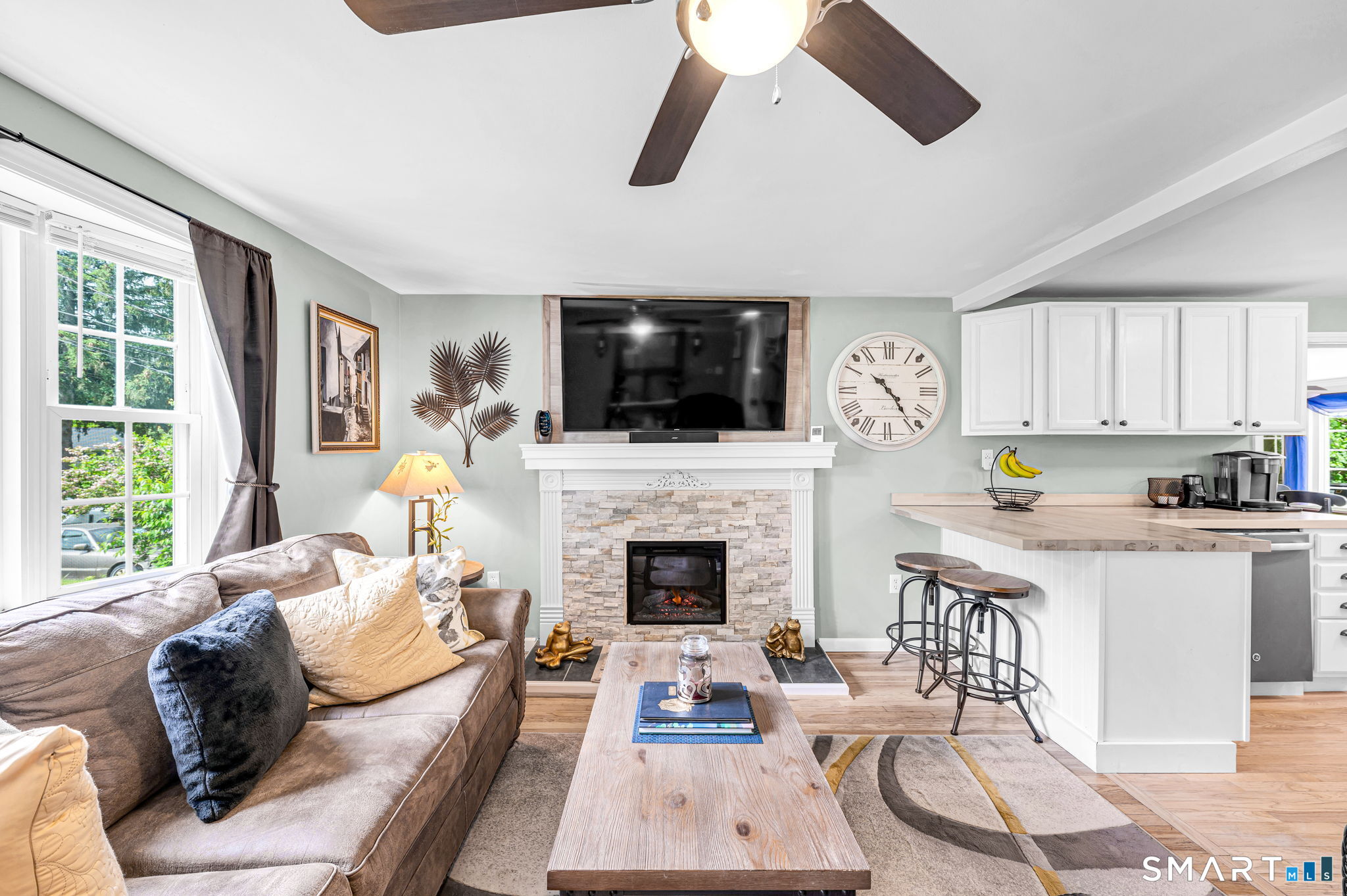 32 Parsons Road Enfield CT 06082