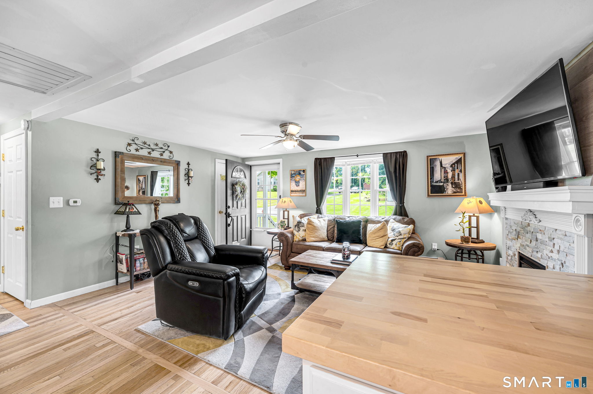 32 Parsons Road Enfield CT 06082