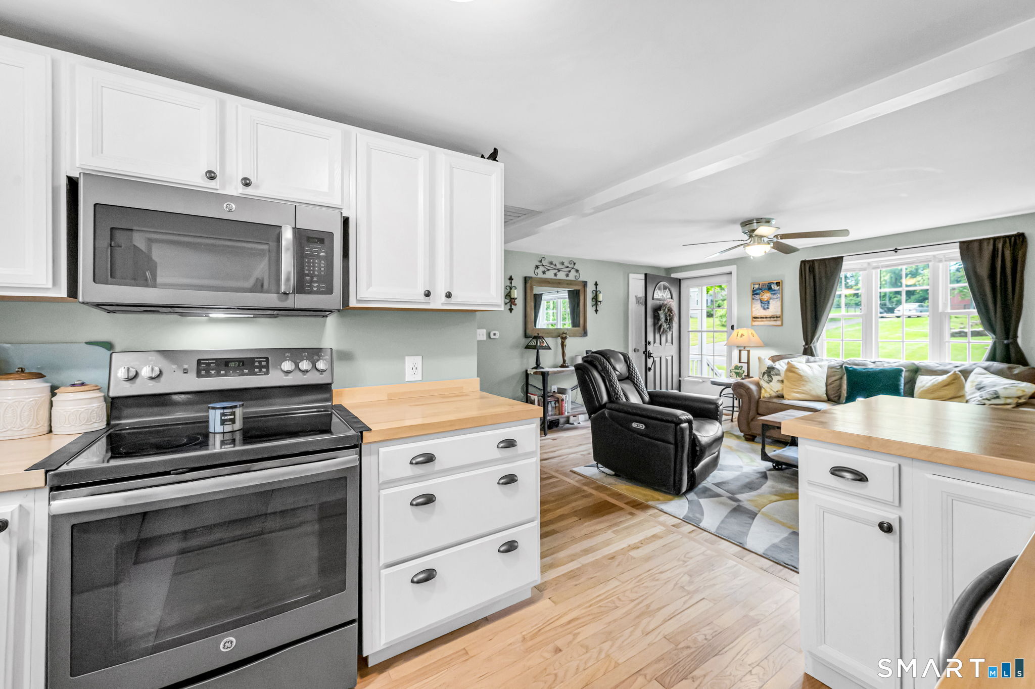32 Parsons Road Enfield CT 06082