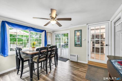 32 Parsons Road Enfield CT 06082
