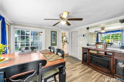 32 Parsons Road Enfield CT 06082