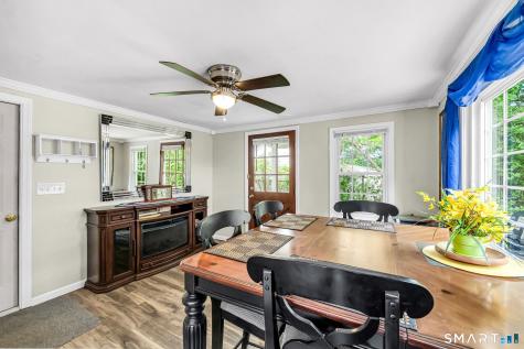 32 Parsons Road Enfield CT 06082