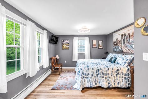 32 Parsons Road Enfield CT 06082